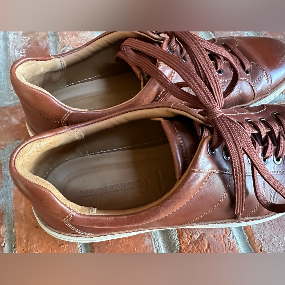 Allen Edmonds Leather Sneakers 13D - Picture 5 of 13